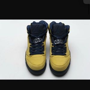 Air Jordan 5 Retro Michigan